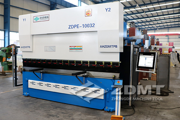 DA-58T電液同步數(shù)控折彎機 DA-58T電液同步數(shù)控折彎機