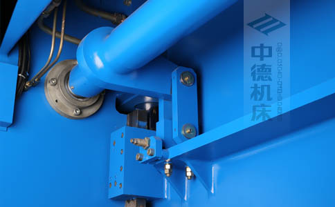 ZDPK-8025配有中德公司最新型扭軸同步裝置,強度高,能調(diào)節(jié),專利技術(shù).jpg ZDPK-8025配有中德公司最新型扭軸同步裝置,強度高,能調(diào)節(jié),專利技術(shù).jpg